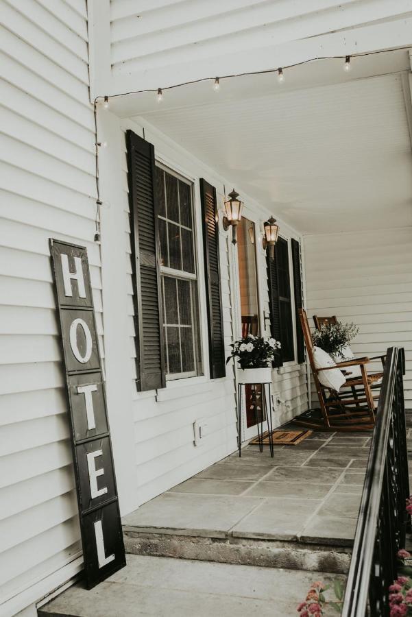 The Bond 1835 Hotel Skaneateles Kültér fotó